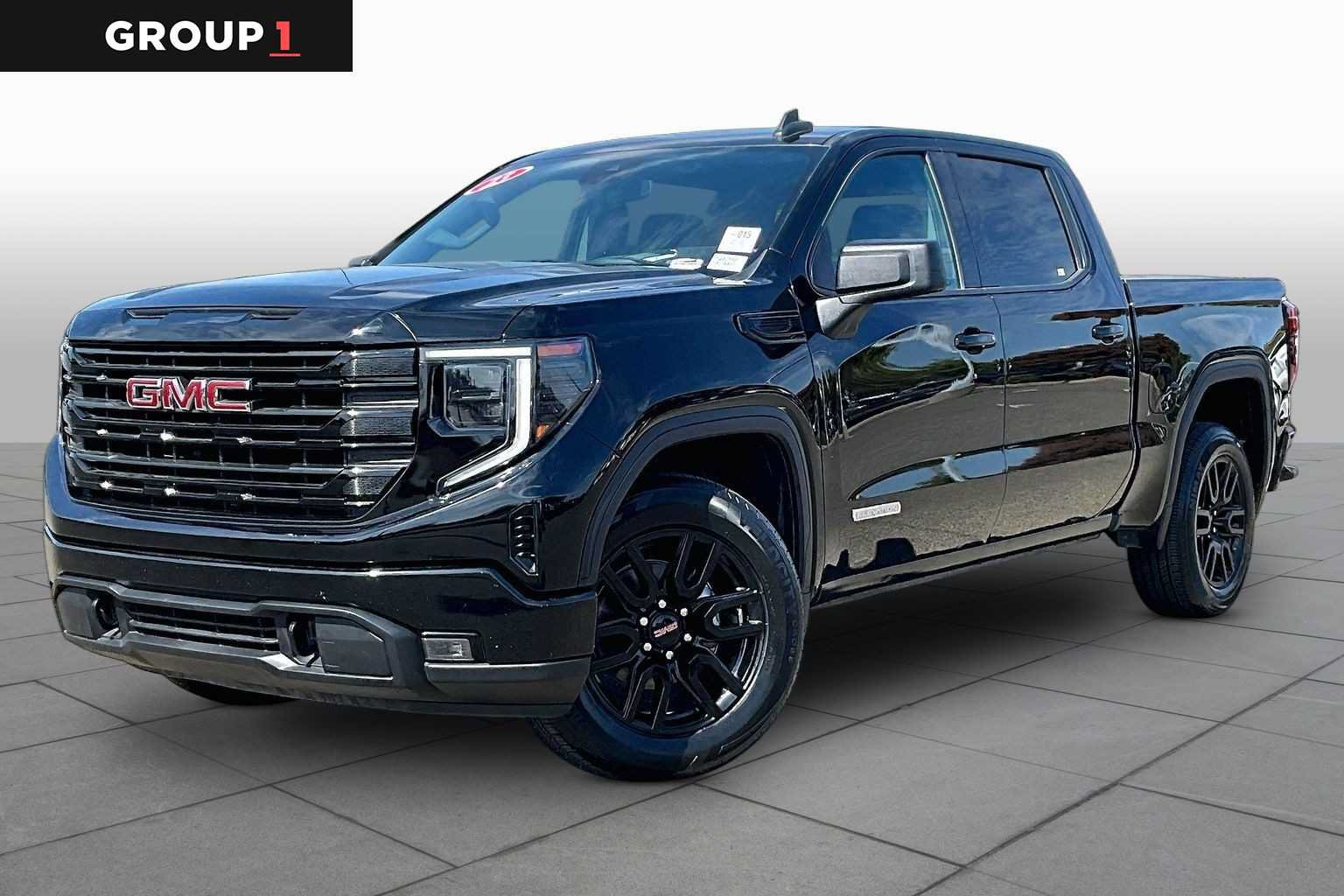 Used 2023 GMC Sierra 1500 Elevation RWD image 1