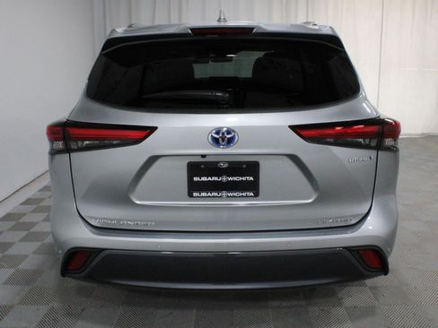 Used 2021 Toyota Highlander Limited image 31