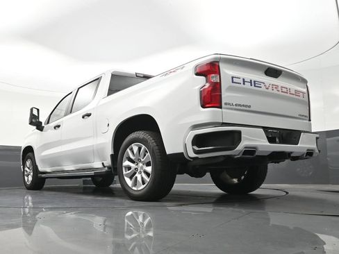 Used 2021 Chevrolet Silverado 1500 Custom w/ Custom Max Trailering Package AWD/4WD image 26