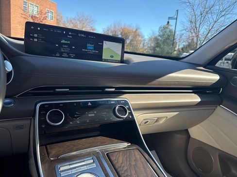 Used 2023 Genesis GV80 3.5T w/ Prestige Package image 19