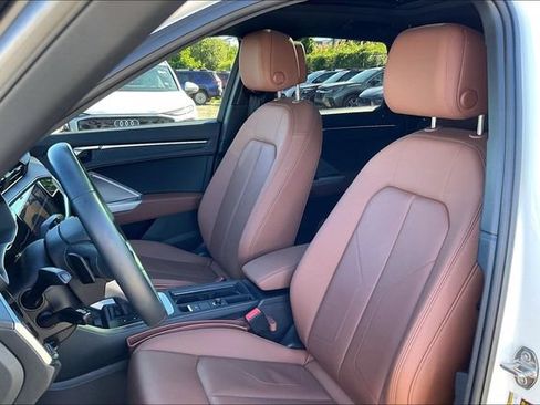 Certified 2023 Audi Q3 2.0T Premium Plus w/ Premium Plus Package AWD/4WD image 25