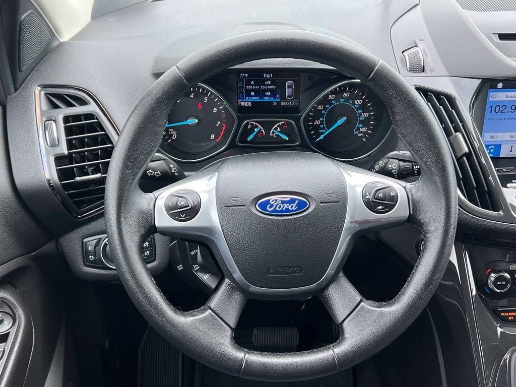 Used 2016 Ford Escape Titanium AWD/4WD image 34