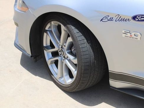 Used 2022 Ford Mustang GT Premium RWD image 8