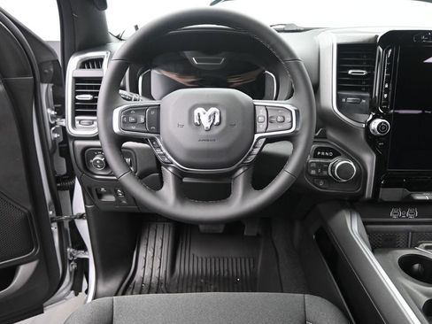 New 2026 RAM 1500 4x4 Crew Cab image 27