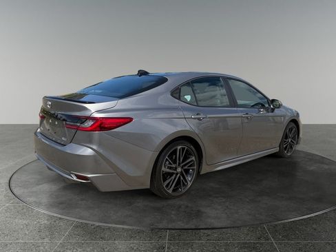 Used 2026 Toyota Camry XSE FWD image 9