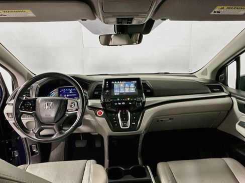Used 2020 Honda Odyssey EX-L image 3