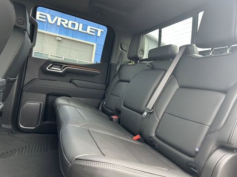 Used 2025 GMC Sierra 1500 Denali image 13