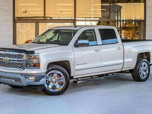 Used 2014 Chevrolet Silverado 1500 LTZ w/ LTZ Plus Package image 2