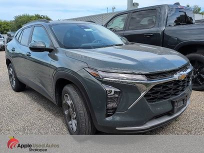 Used 2025 Chevrolet Trax LT