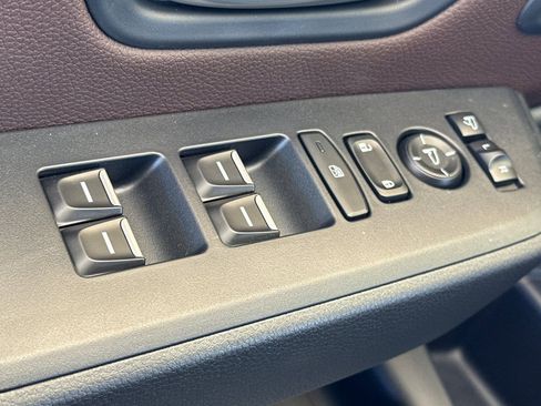 New 2026 Honda Pilot Touring image 12