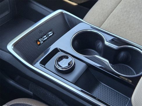 New 2026 Chevrolet Equinox ACTIV w/ Convenience Package III image 11