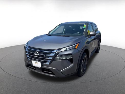 Used 2025 Nissan Rogue SV FWD image 7