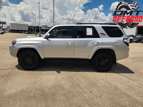 Certified 2023 Toyota 4Runner TRD Off-Road Premium w/ Off Road Premium Plus Package AWD/4WD image 4