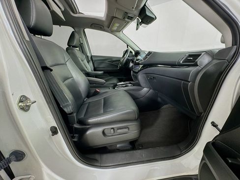 Used 2020 Honda Pilot Touring image 41