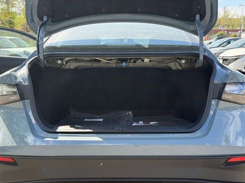 New 2026 Nissan Sentra SV w/ SV Convenience Package FWD image 23