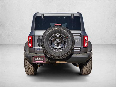 New 2025 Ford Bronco Badlands image 6