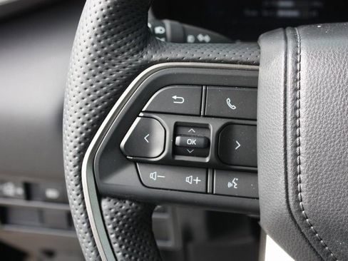 New 2025 Toyota Tundra Limited image 18