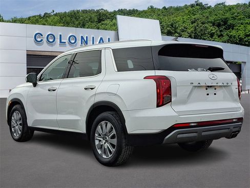 Used 2023 Hyundai Palisade SEL image 4
