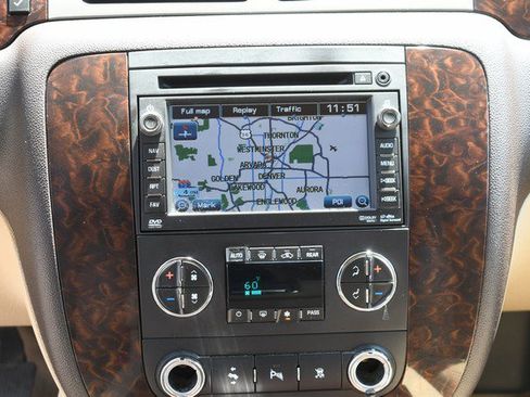 Used 2011 GMC Yukon XL Denali AWD/4WD image 21
