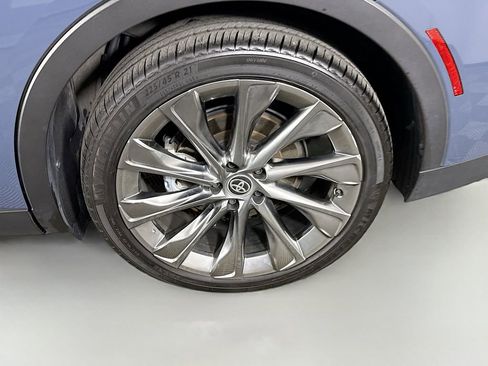 Used 2025 Toyota Crown w/ Advanced Technology Package AWD/4WD image 30