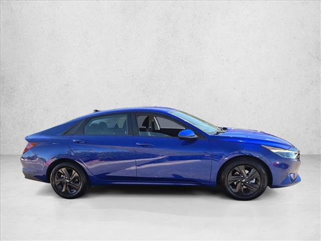 Used 2021 Hyundai Elantra SEL FWD image 4