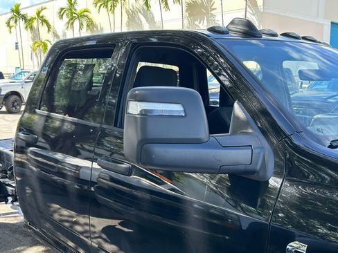 New 2025 RAM 3500 Big Horn image 25