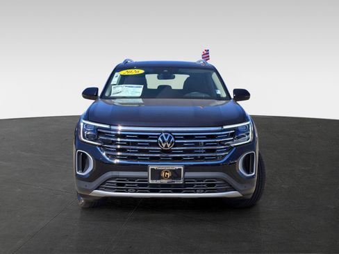 New 2026 Volkswagen Atlas SEL image 2