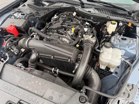 Used 2025 Ford Mustang Coupe RWD image 45
