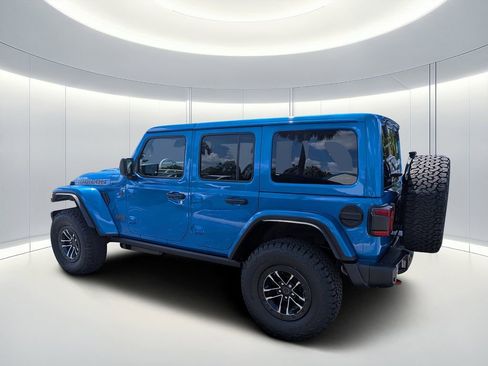 New 2026 Jeep Wrangler Unlimited Rubicon w/ Xtreme 35 Tire Package AWD/4WD image 6