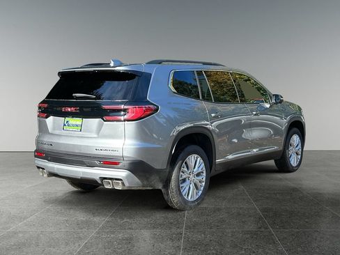 Used 2026 GMC Acadia Elevation w/ Elevation Premium Package AWD/4WD image 7