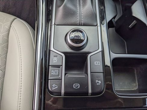 Certified 2023 Kia Sorento SX FWD image 27