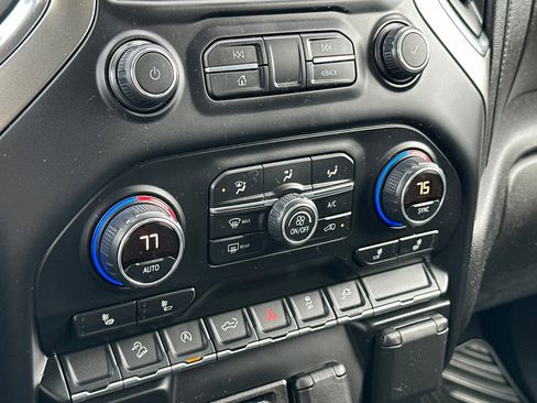 Used 2019 Chevrolet Silverado 1500 LT w/ All-Star Edition image 19