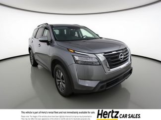 Used 2025 Nissan Pathfinder SV video 1