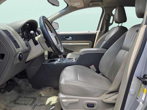 Used 2010 Ford Edge Limited FWD image 10