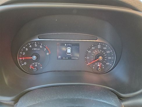 Used 2020 Kia Soul LX image 20