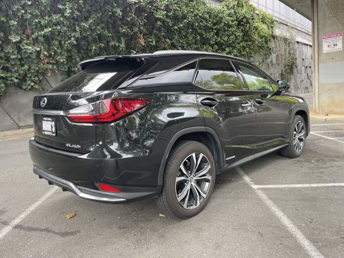 Used 2022 Lexus RX 450h AWD w/ Premium Package image 4