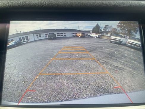 Used 2017 Cadillac XT5 Premium Luxury w/ Driver Assist Package image 31