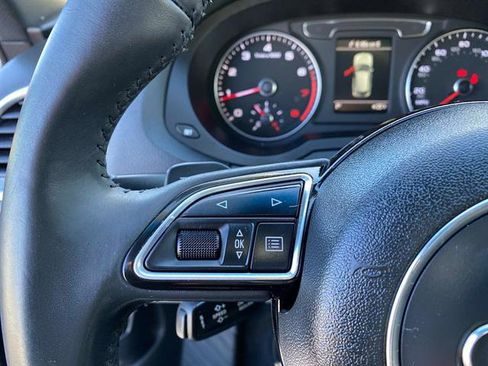 Used 2018 Audi Q3 2.0T Premium Plus w/ Premium Plus Package image 16