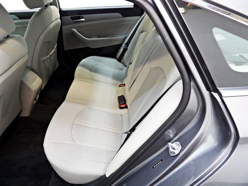 Used 2018 Hyundai Sonata SEL FWD image 10
