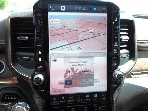 New 2025 RAM 1500 Limited image 17