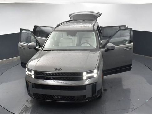 Used 2025 Hyundai Santa Fe Calligraphy image 36