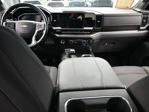 Used 2023 Chevrolet Silverado 1500 LT RWD image 38