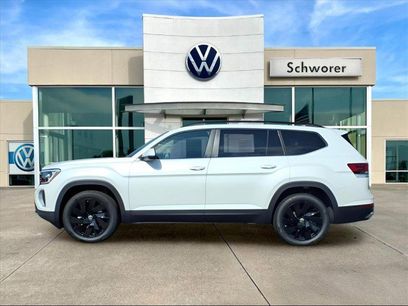 New 2026 Volkswagen Atlas SE