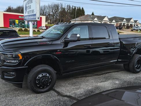 Used 2022 RAM 3500 Limited AWD/4WD image 7