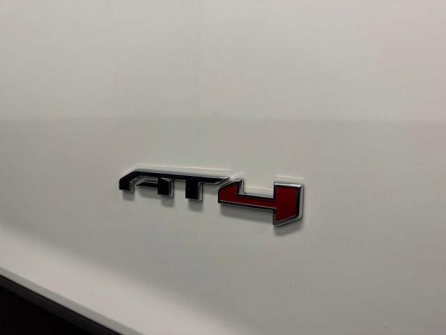 Used 2023 GMC Acadia AT4 w/ GMC Pro Grade Package AWD/4WD image 41