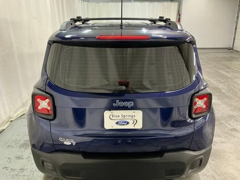 Used 2016 Jeep Renegade Sport w/ Power & Air Group FWD image 4