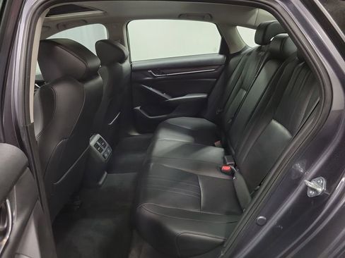 Used 2022 Honda Accord Touring image 25
