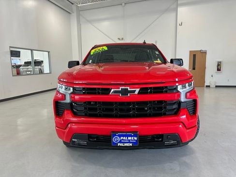 Certified 2022 Chevrolet Silverado 1500 RST image 3