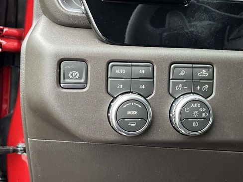 New 2026 GMC Sierra 1500 SLT w/ SLT Premium Plus Package image 25