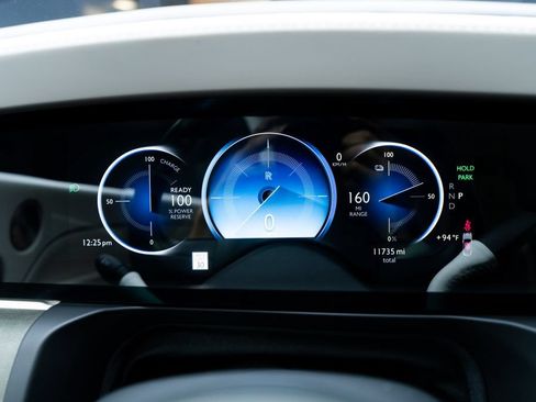 Used 2024 Rolls-Royce Spectre w/ Spectre Launch Package AWD/4WD image 39
